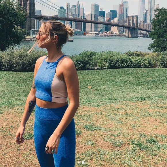 NWOT Bandier We Over Me Yoga Leggings - Picture 8 of 14